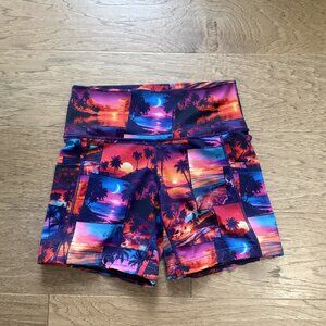 CVG Sunset Snapshot Shorts, 5" inseam, Size Small